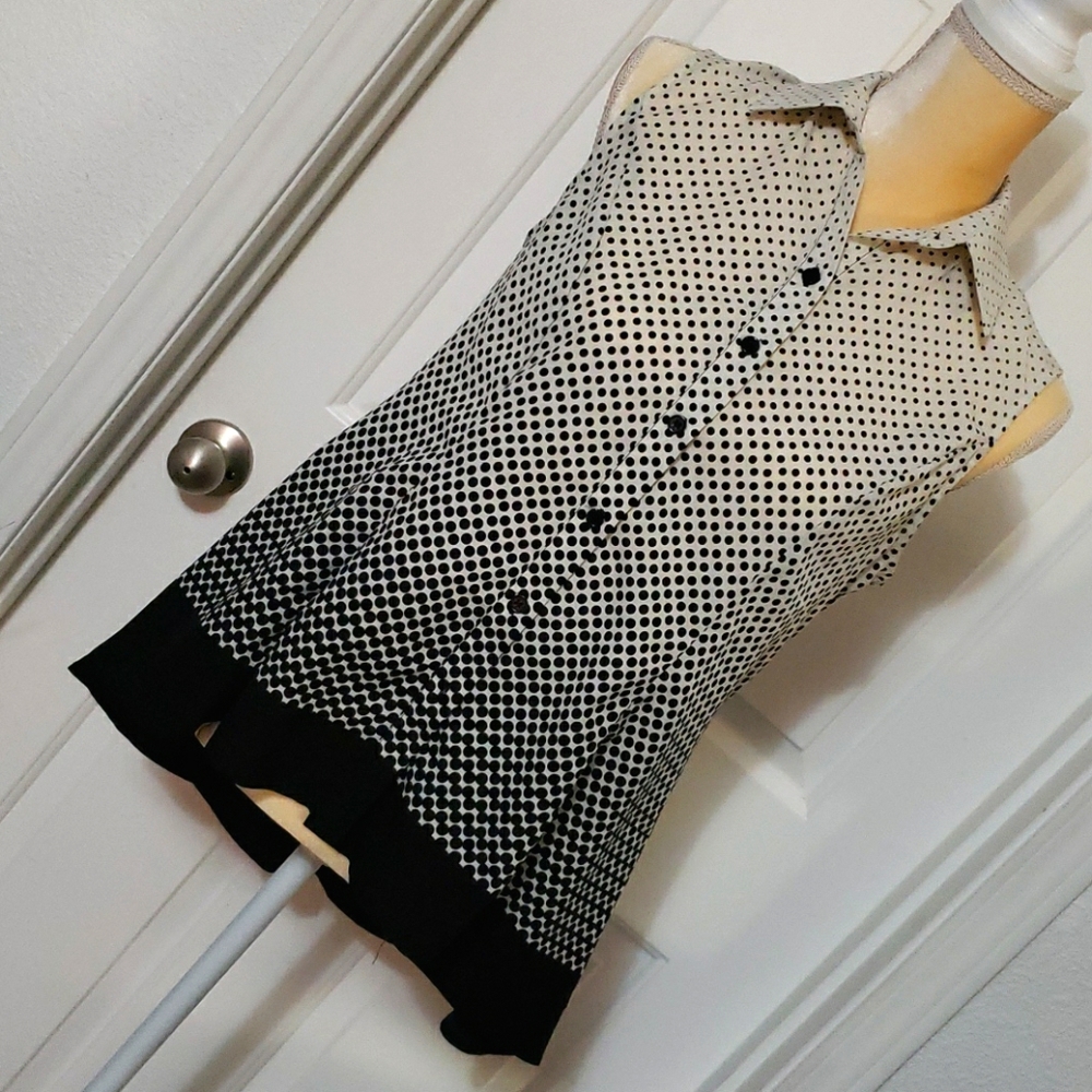 Signature Tunic - Picture 1 of 8